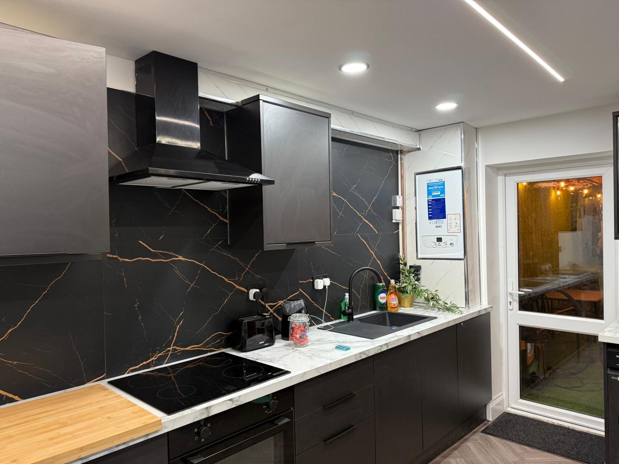 Birmingham City Centre- 9 Bed House With Free Parking Экстерьер фото