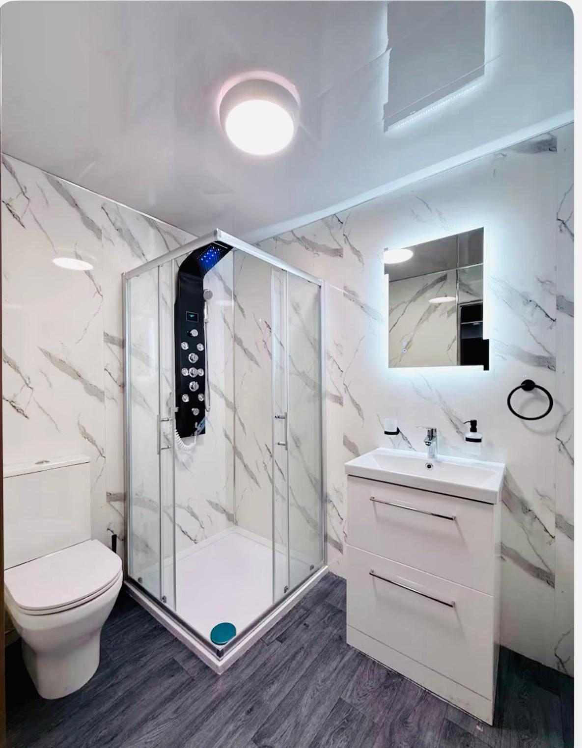 Birmingham City Centre- 9 Bed House With Free Parking Экстерьер фото